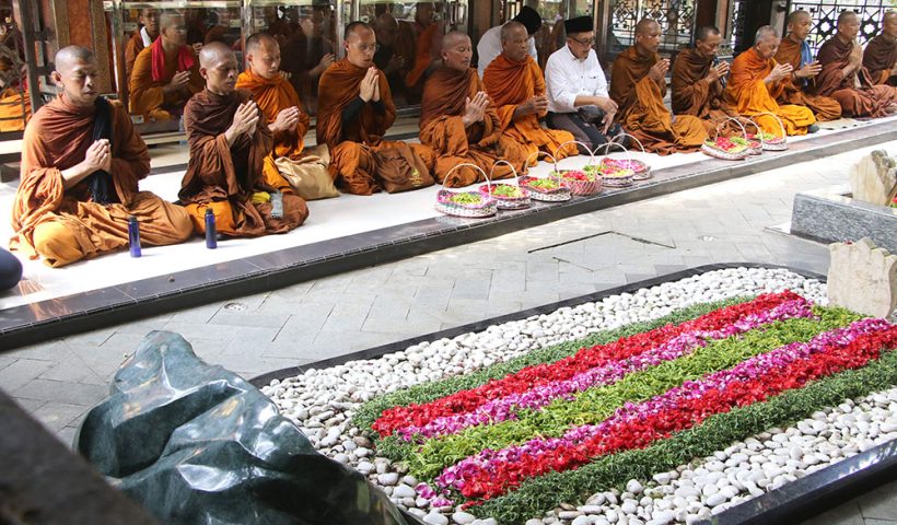 suasan ziarah di makam Gus Dur.